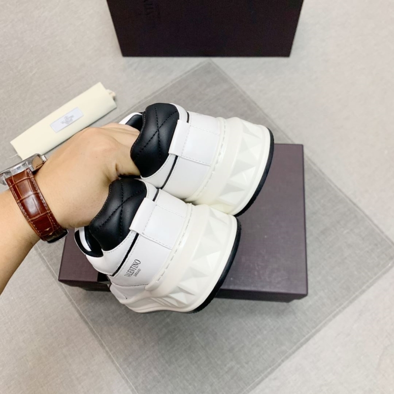 Valentino Sneakers